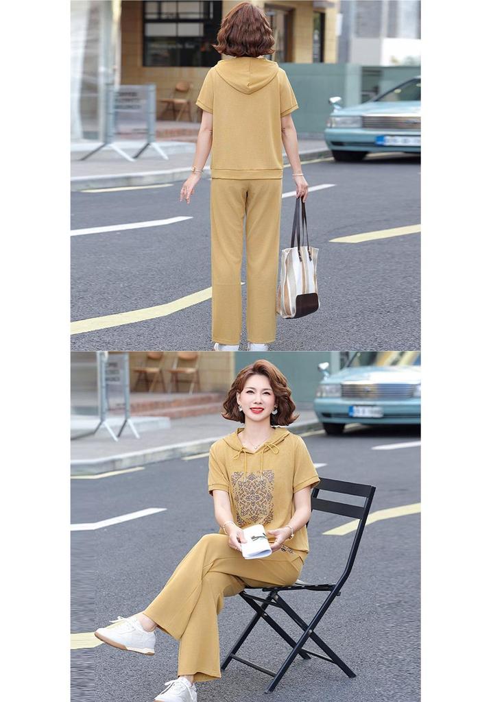 Summer Sportswear Set for Women Aged 40-50: Short-Sleeve T-Shirt & Casual Two-Piece Outfit