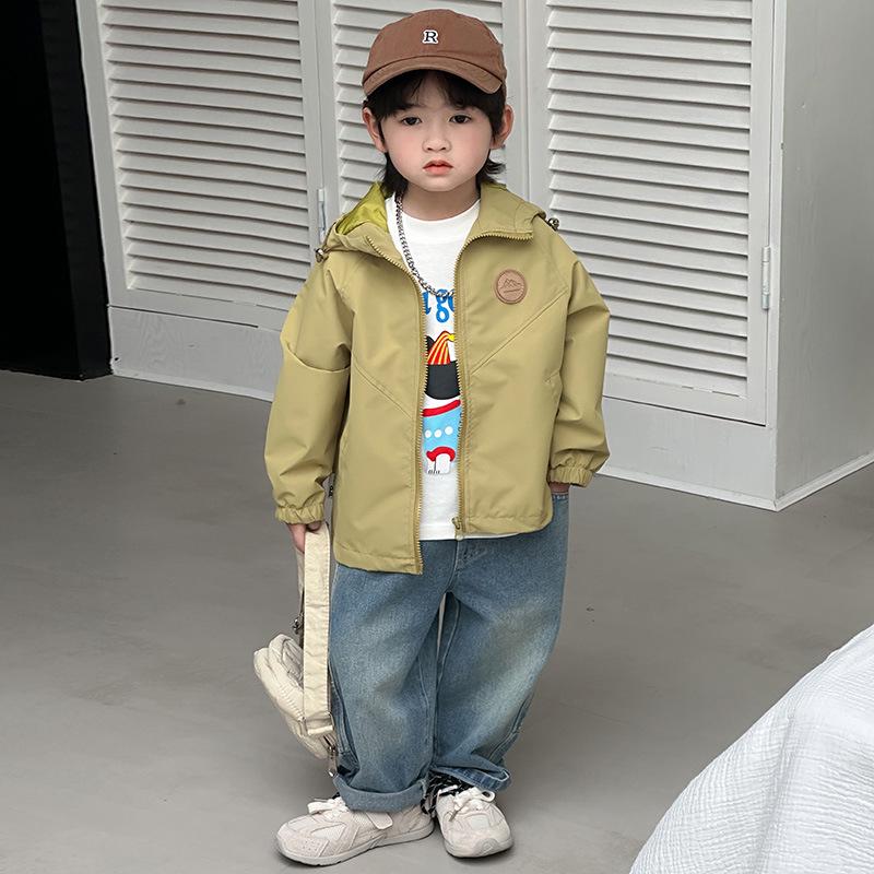 Herbst 2025 Kapuzenjacke: Trendiger Windbreaker für Jungen, kleine und mittlere Größen, lässige Oberbekleidung