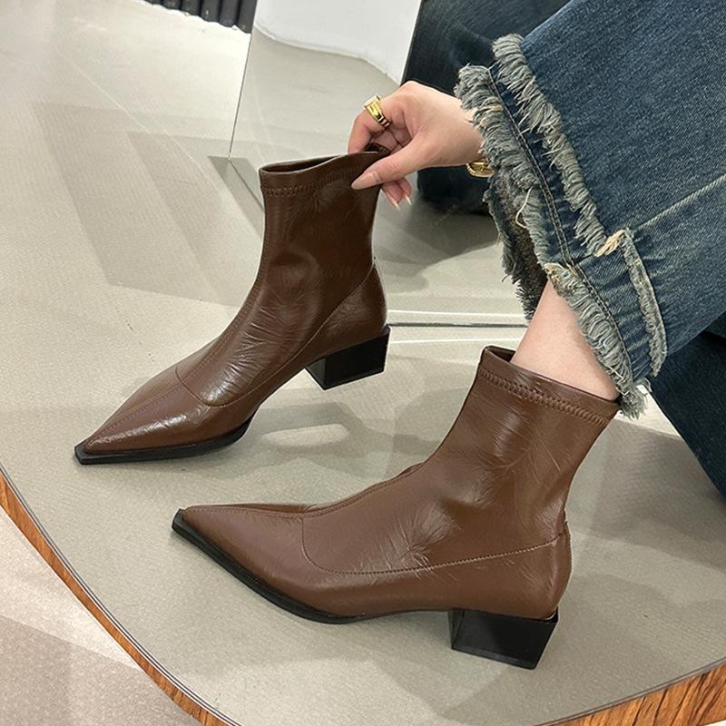 

Women s Chunky Heel Pointed Toe Ankle Boots - 2025 Autumn/Winter Collection 40