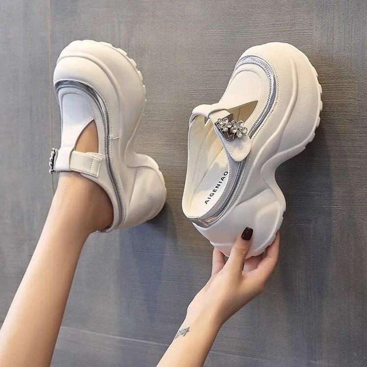 Fashion Women Platform 8CMSlippers Rhinestone Decoration Heel Increase Shoes Fashion Versatile Outdoor Wedges High Heels Sandal Crawlers