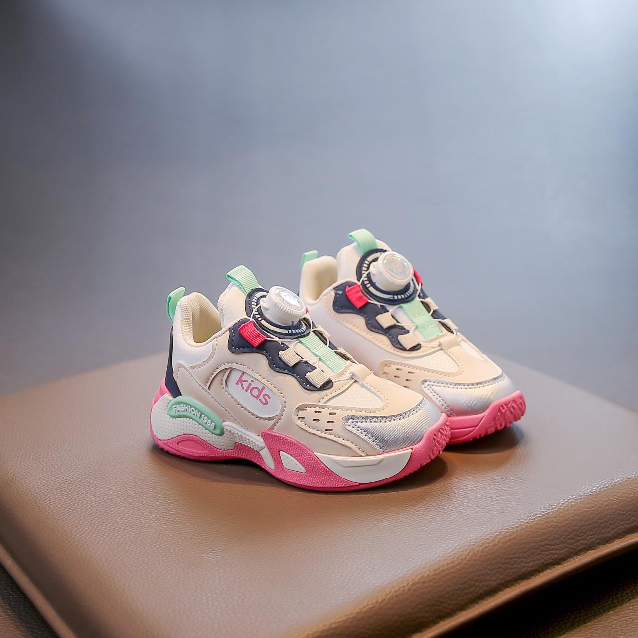 

Girls sports shoes 2025 new autumn children s leisure knob buckle boys dad shoes breathable non-slip soft sole 26