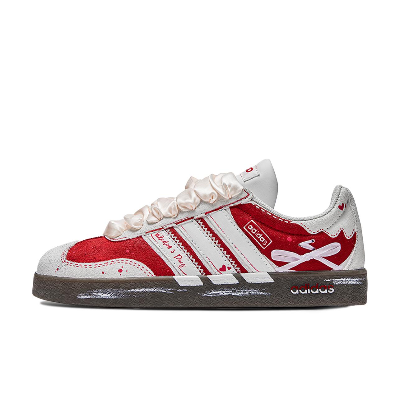 

Adidas VL COURT 2.0 ADCDAVINCI, Love Abrasion Resistant Abrasion Resistant Low top Skateboard Shoes Unisex Red White HQ1802(TeamM-) 38