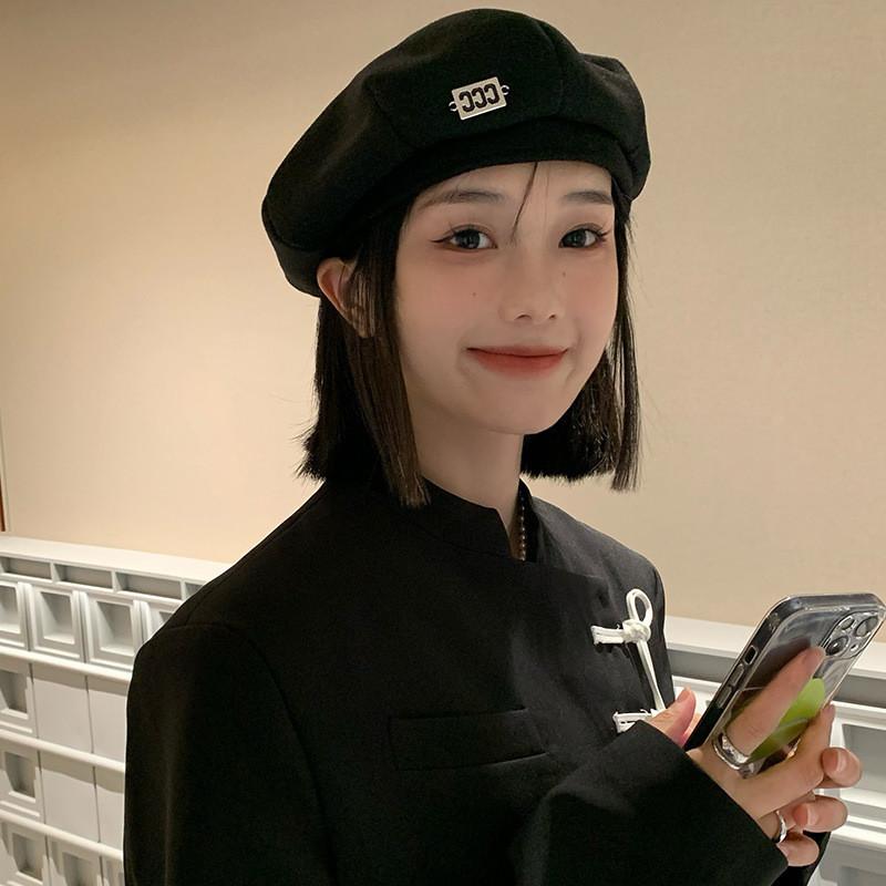 Fashionable Black Beret For Women Large Head Size Face Slimming Design