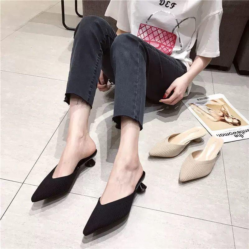 High heels women wear 2025 burst new knitted thick heel sandals Internet celebrity Mueller shoes wear pointed toe half slippers women