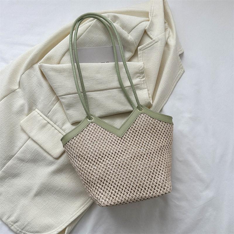 Trendy Casual Bucket Bag For Women With Spacious Interior And Stylish Colors