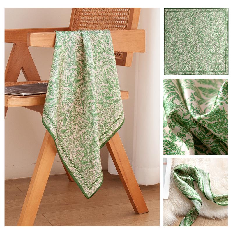 

Elegant Mulberry Silk Scarf for Women - Perfect Mother s Day Gift, High-End Shawl, and Neck Decoration 53x53 cm