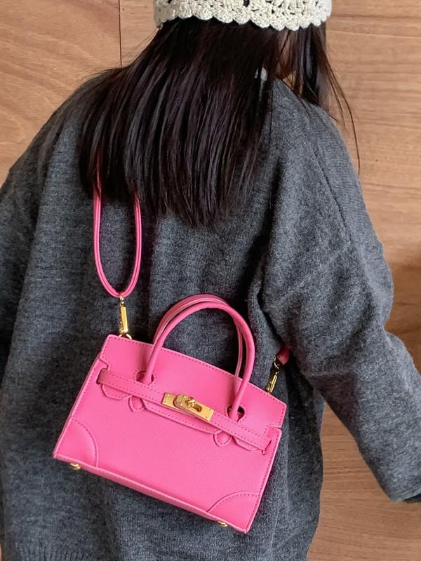 Sac à main de mode haut de gamme Automne/Hiver 2025: Sac bandoulière simple et polyvalent à fermeture à loquet pour femmes