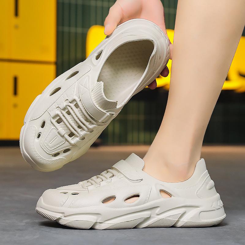 Hole shoes men's summer wear does not stink feet 2025 new wading sandals seaside beach shoes bag head shoes