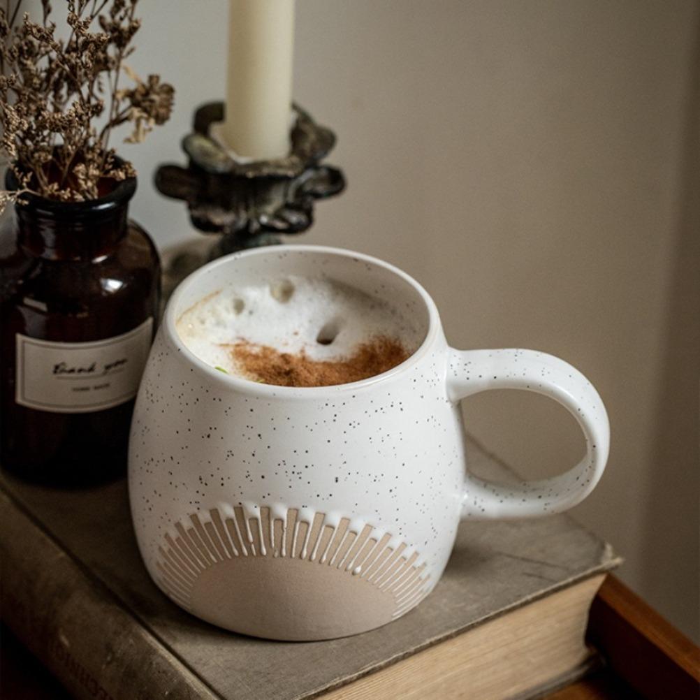 American Style Relief Coffee Cup Crown Ceramics Mug Household Ceramic Coffee Mug Vintage Beverage Shop Espresso Cup Gifts