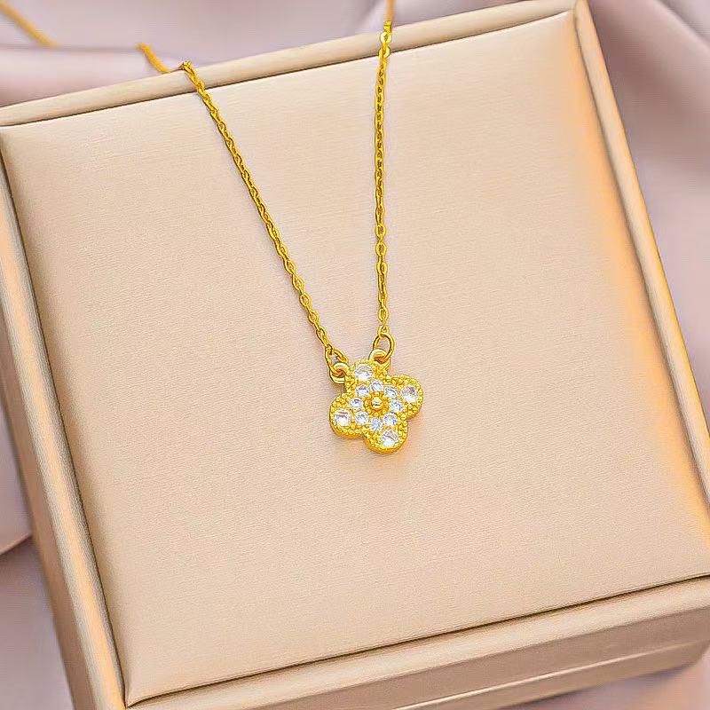 Korean Minimalist Four-Leaf Clover Diamond Heart Bow Clavicle Necklace