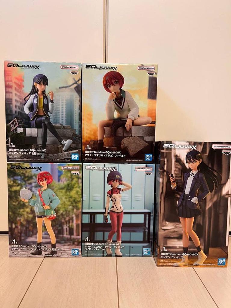 [USED] 11 Gundam figures