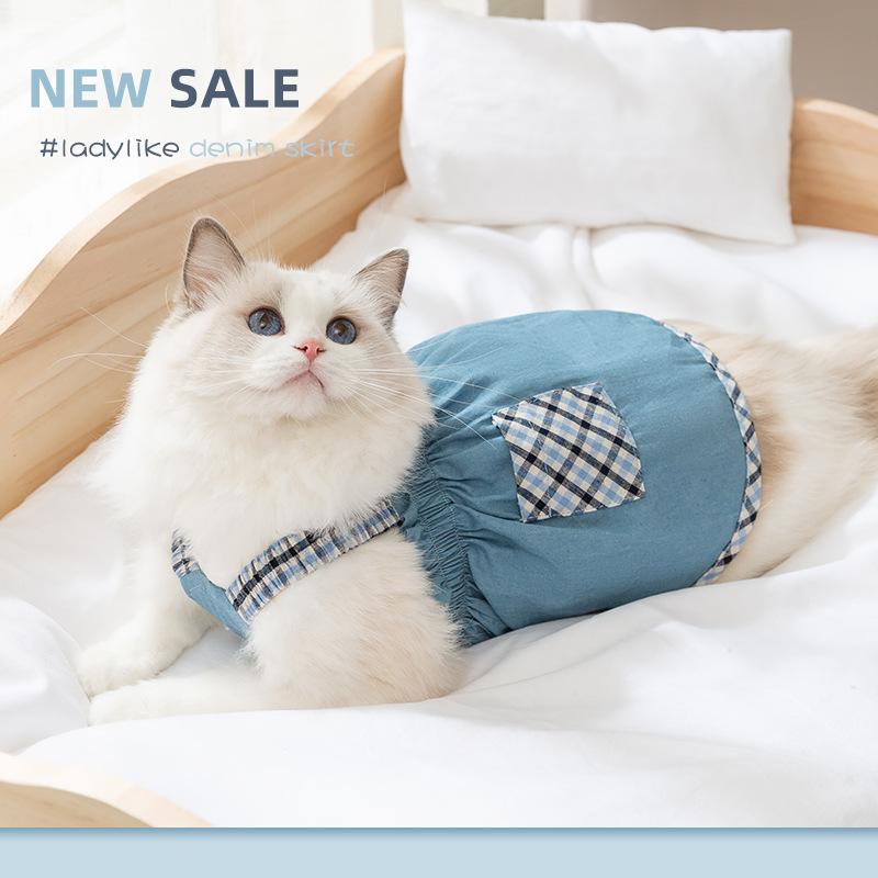 Frühlings- und Sommer dünner Denim Trägerrock in Katze Kätzchen zwei Füße Welpe Hund Haustierkleidung Katzenkleidung
