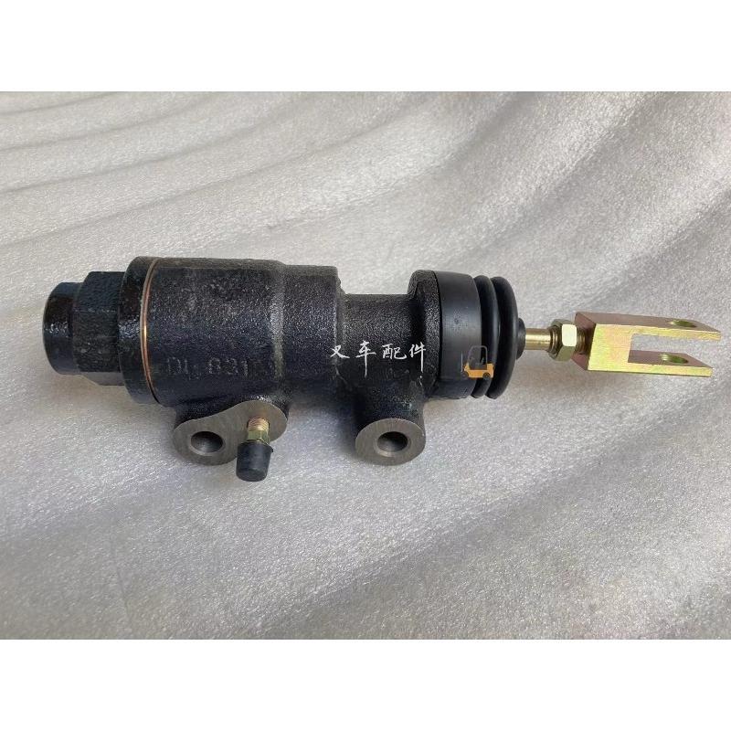 For Toyota Komatsu 3F D15 4F C7 Forklift Brake Master Cylinder 47530-U2100-71 Clutch Component