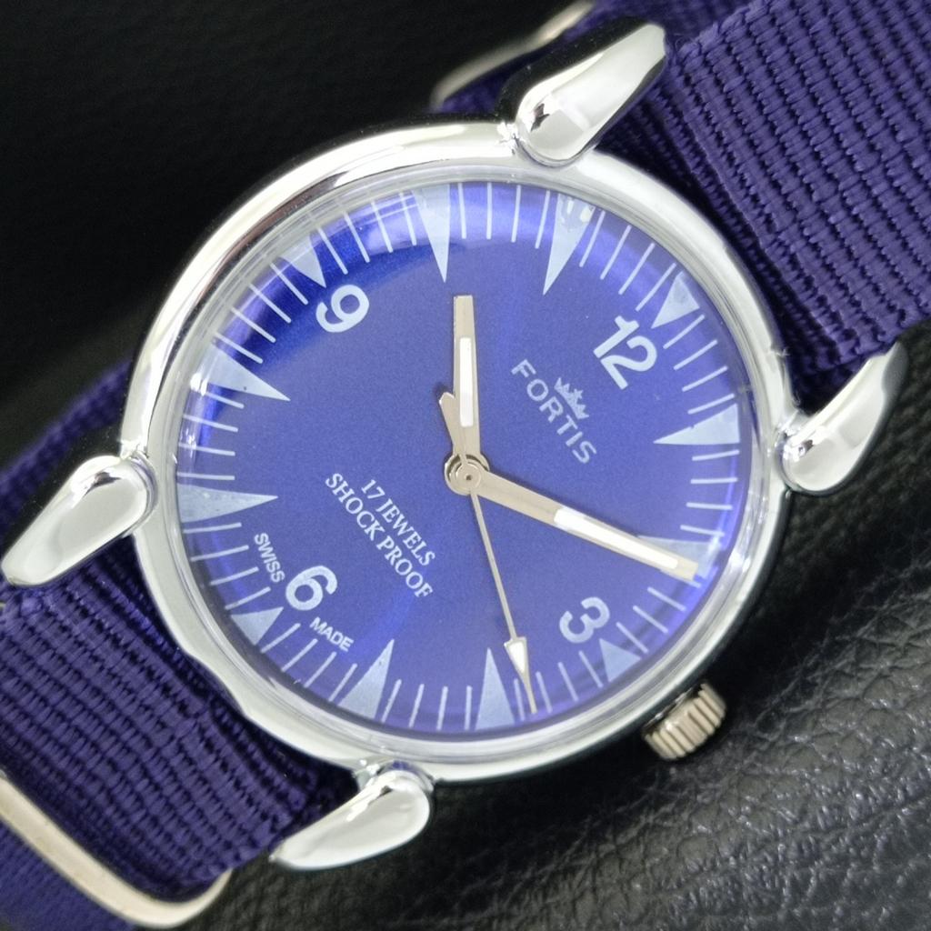 VINTAGE HAND-WINDING SWISS MENS REFURBISHED BLUE COLOR DIAL WATCH A700819-5 R205a-a700819