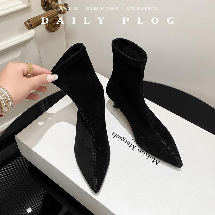 

Новые Майярдово-коричневые Корейские Маленькие Ботильоны Ретро Заостренный Высокий Каблук Замшевые Узкие Ботинки Женские Короткие Ботинки Женские 39 чёрный