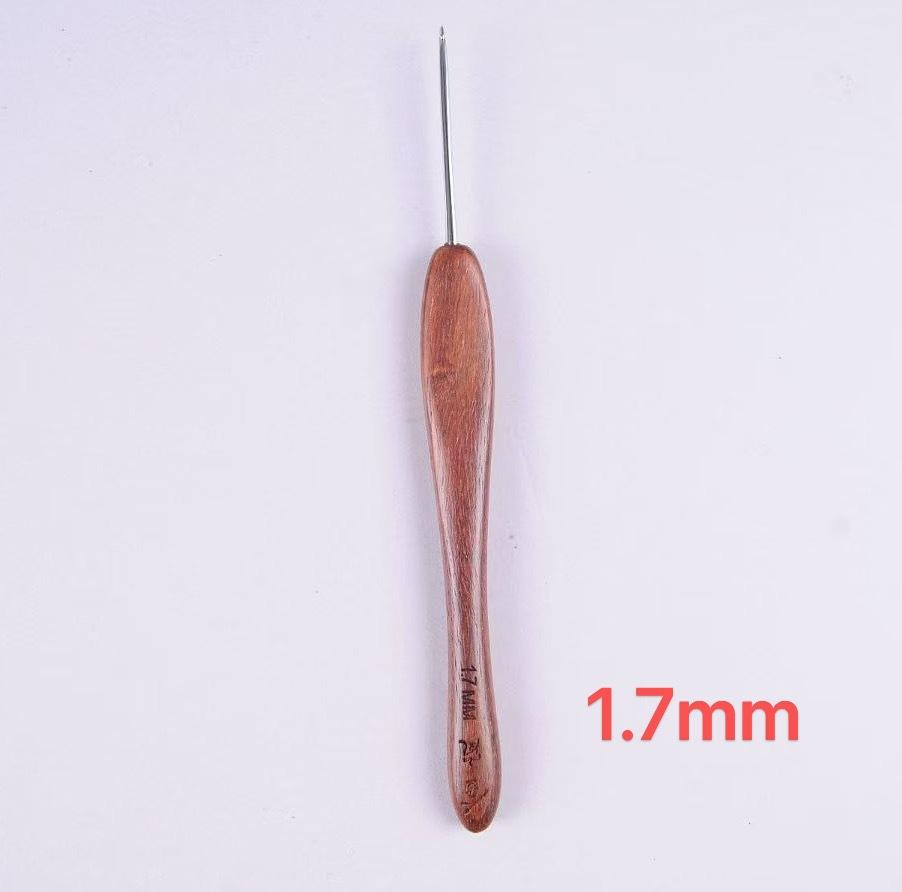 Crochet Blood Sandalwood Handle Hand Knitting Tool Non-Slip Stainless Steel Crochet