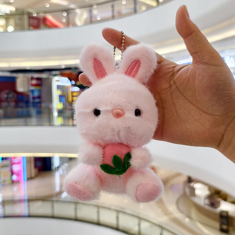 

Очаровательный плюшевый брелок в виде кролика - Милая кукла-кролик с фруктами в стиле моэ для украшения студенческого рюкзака 16 cm