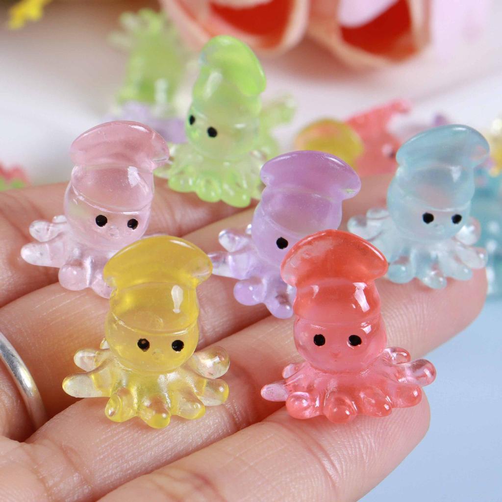 Resin Mini Luminous Animal Figurines - DIY Cartoon Toys for Micro Landscapes, Ideal Children's Gift