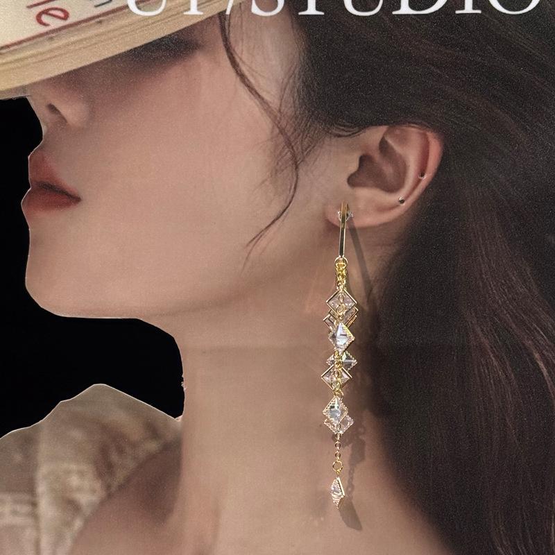 Used Silver Zircon Tassel Rhombus Earrings - Fashionable, Retro, Versatile, High-End Luxury for Women