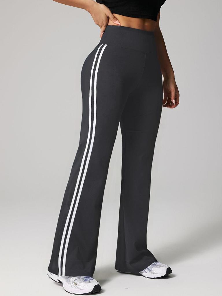 High-Waisted Peach Lift Yoga Flare Pants - Nude Stretchy Activewear