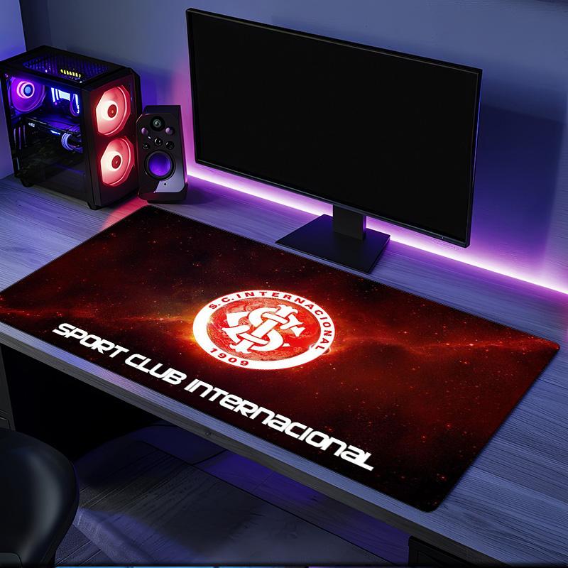 Sc Internacional Crest mouse pad, rubber base, esports desk mat, mouse pad for gamers and office use, gaming desk , easy to clean mat