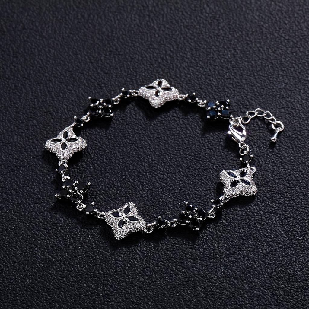 TOPGRILLZ Eiskaltes Klassisches Messing Armband Damen Verstellbar Vierblättriges Kleeblatt Kettenarmband Mit 5A+ Zirkonia Für Party