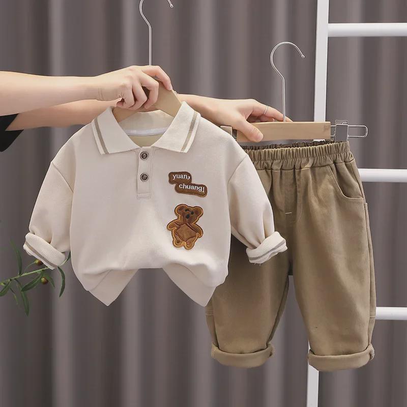 Boys' Stylish Two-Piece Autumn Cartoon Sweater Set with Lapel - Solid Color Long-Sleeve Casual Outfit for Kids