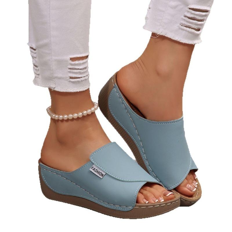 Cross-border large-size platform casual slippers women's shoes new simple and fashionable fish mouth wedge slippers