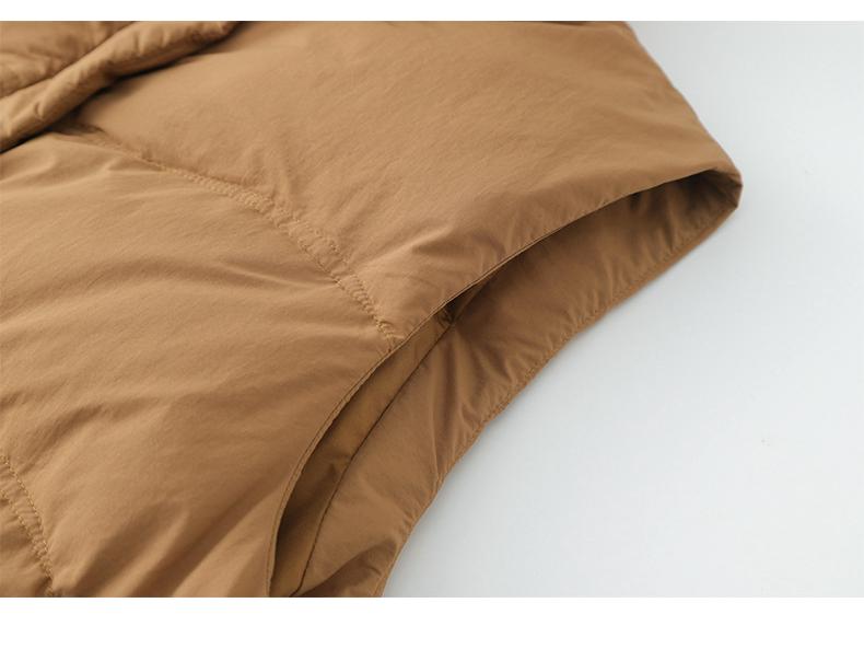 Women's White Duck Down Vest - Autumn/Winter 2024, High-End European Style, Loose Fit for Mom