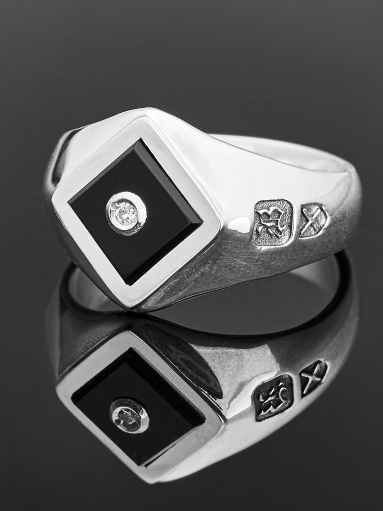King Kroach Rhombus Stone Dia Ring