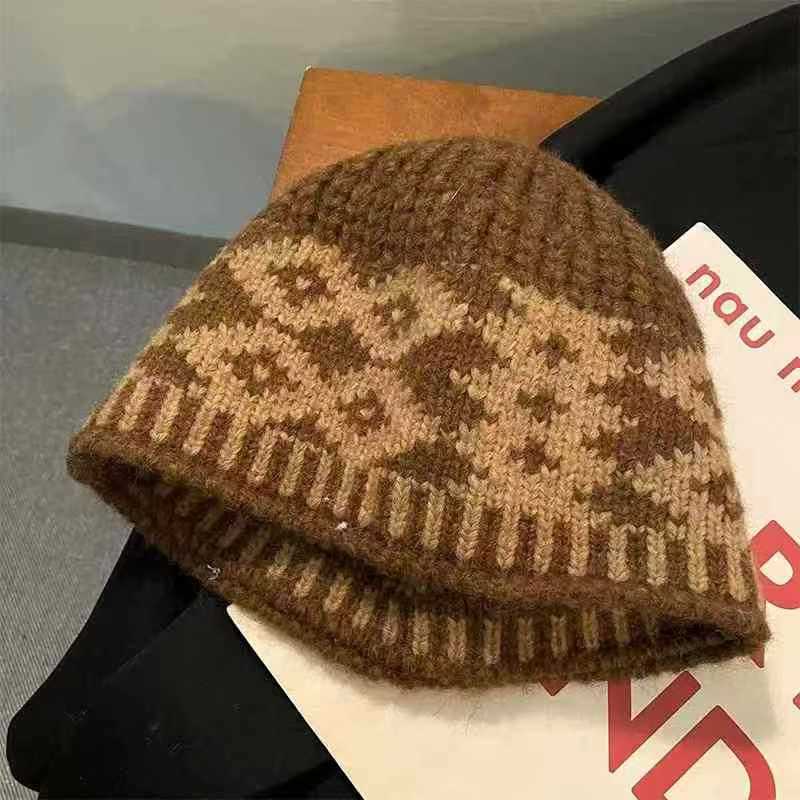 Bärenmütze Damen Herbst und Winter niedliche vielseitige Wollmütze süß und niedlich Gesicht kleiner Gehörschutz Strickmütze Winter