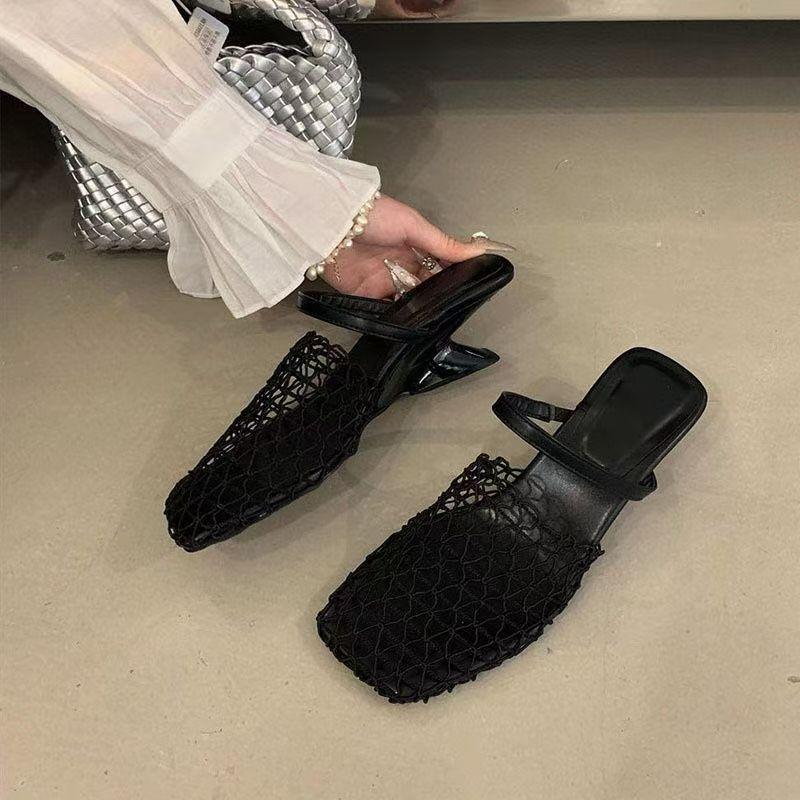 French Woven Mesh Hollow Bag Head Half Slippers Women's 2025 Spring and Summer New Versatile Special-shaped Slippers Women