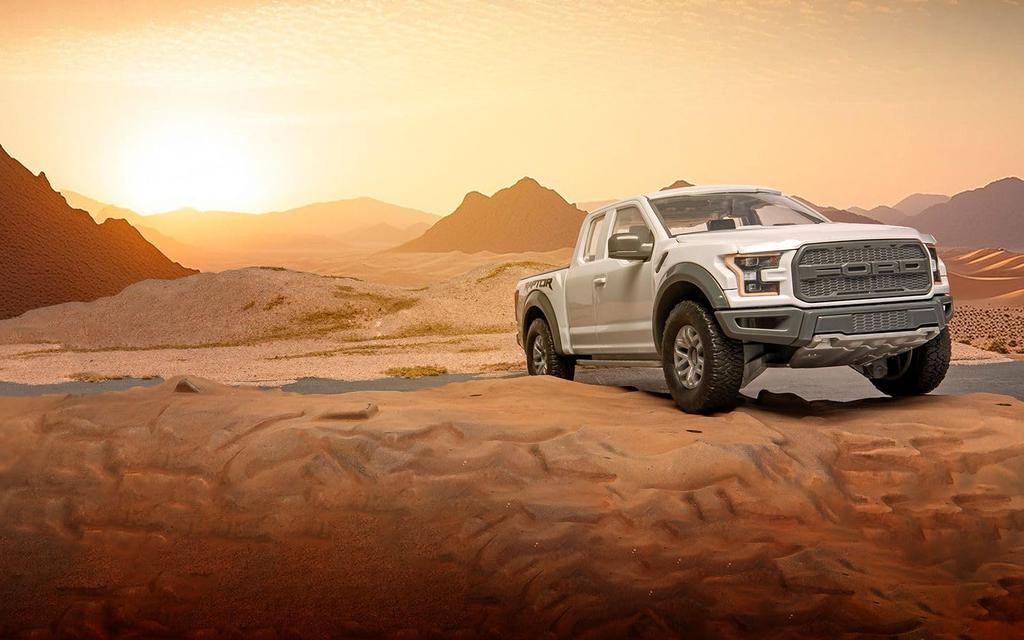 Airfix Build Ford Raptor Gray Plastic Model Kit QB6053 Non-Quick F-150 (Car)