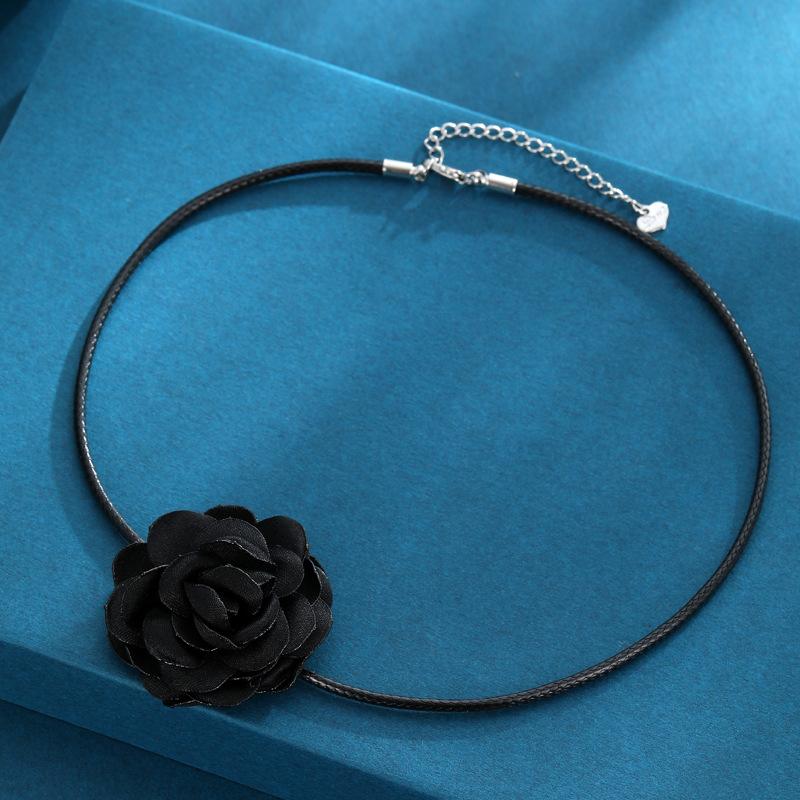 Black Neck Flower Necklace Female Choker Neck Accessories Light Luxury Niche Necklace Summer Collar Rose Flower Necklace
