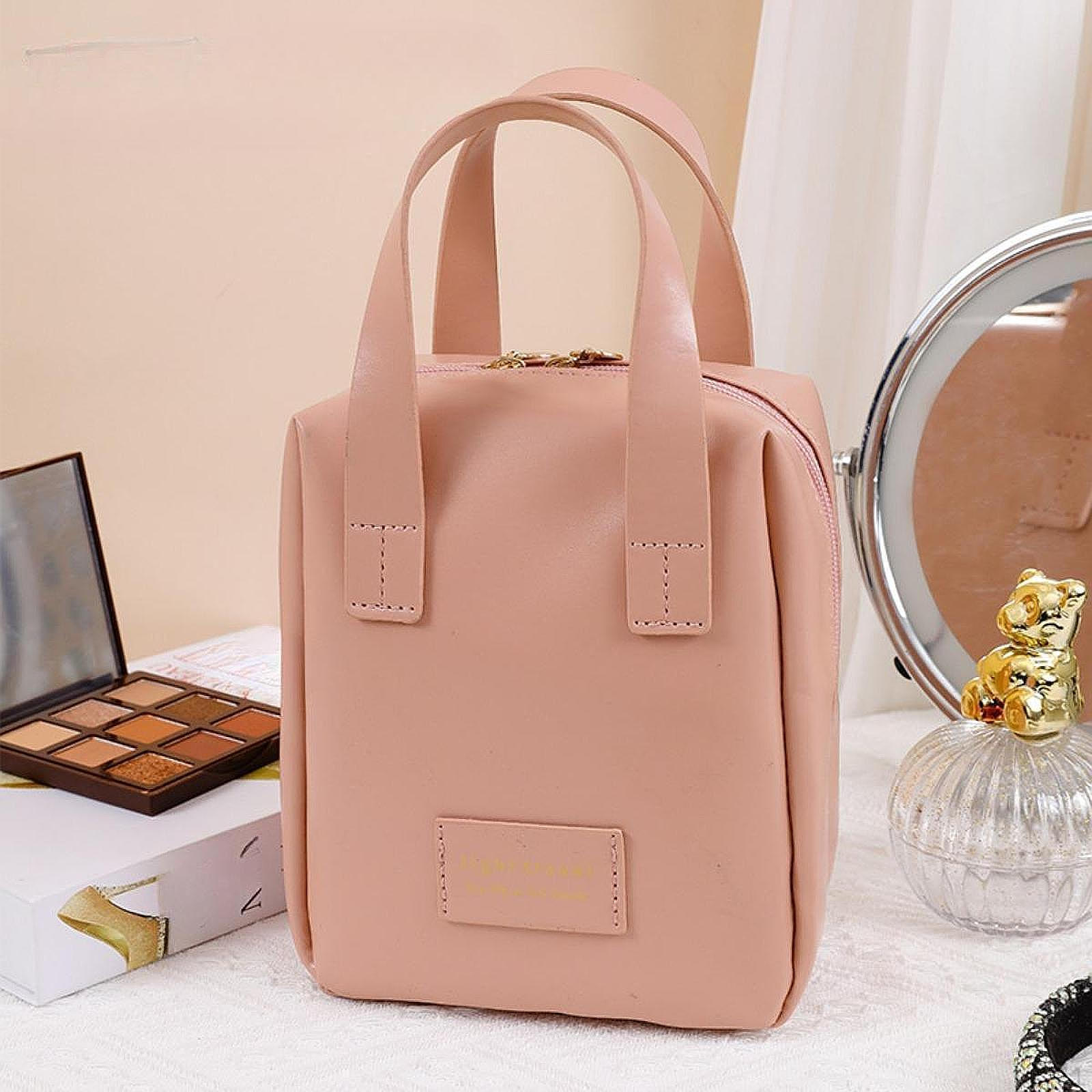 

Косметичка Дорожный Органайзер для Макияжа из ПУ Кожи для Женщин Девушек Подарки на День Рождения розовый