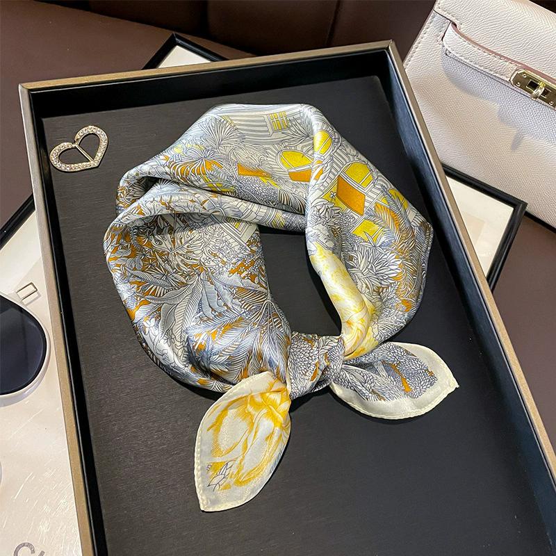 New 100% Natural Real Silk Scarf Women Bandana Square Scarves Wrap Kerchief Mulberry Spring Fashion Luxury High Quality Hijab