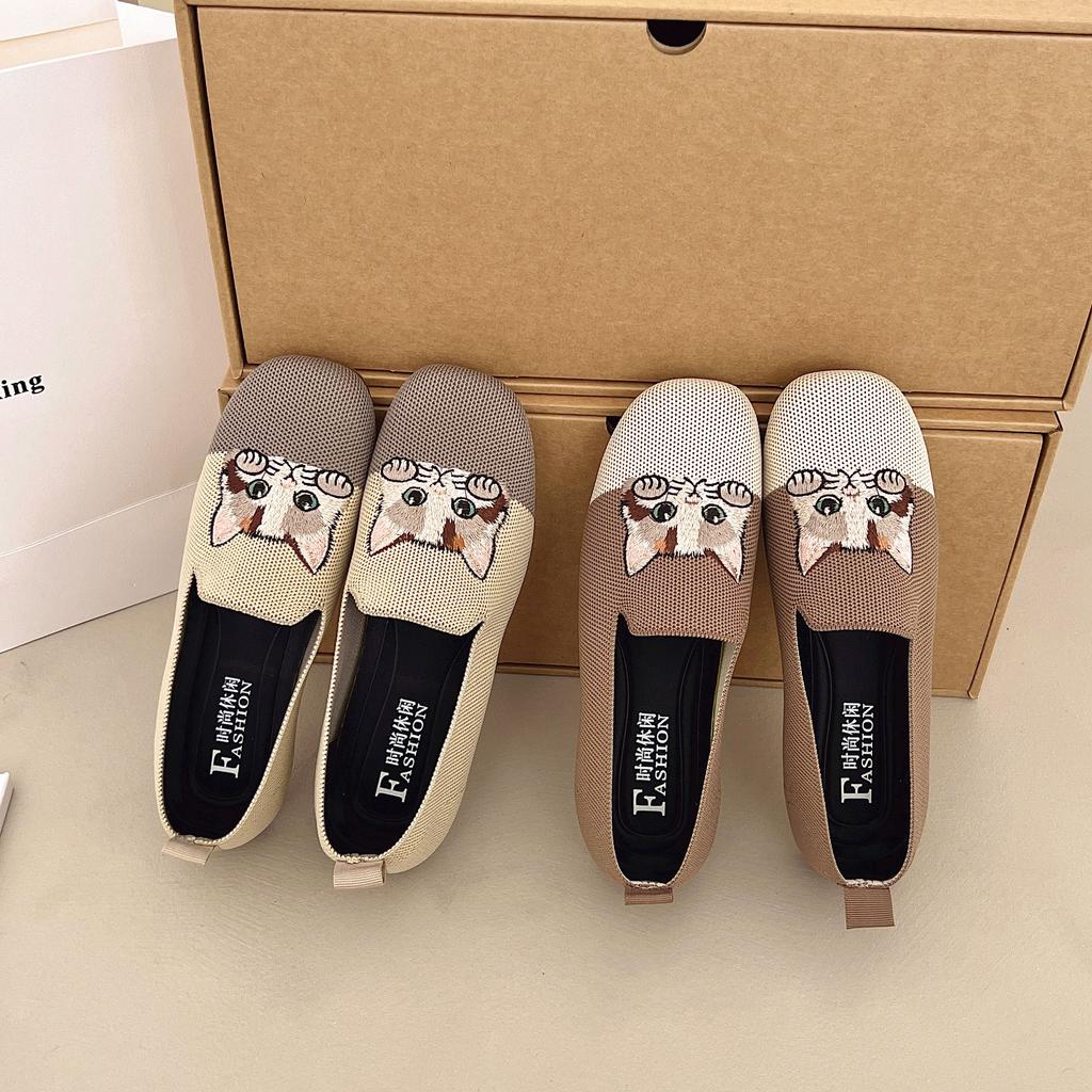 2025 summer new women's round head versatile single shoes flying woven mesh one pedal embroidery fashion lightweight mother shoes