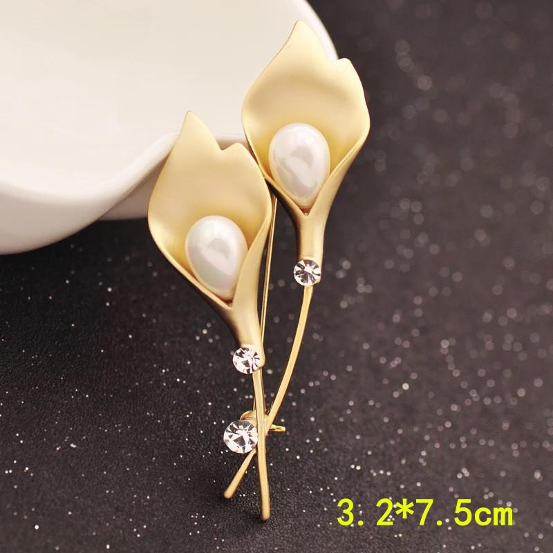 Simple Tulip Brooch Women'S Summer Small Fresh Pearl Pin Elegant Temperament Women'S Corsage