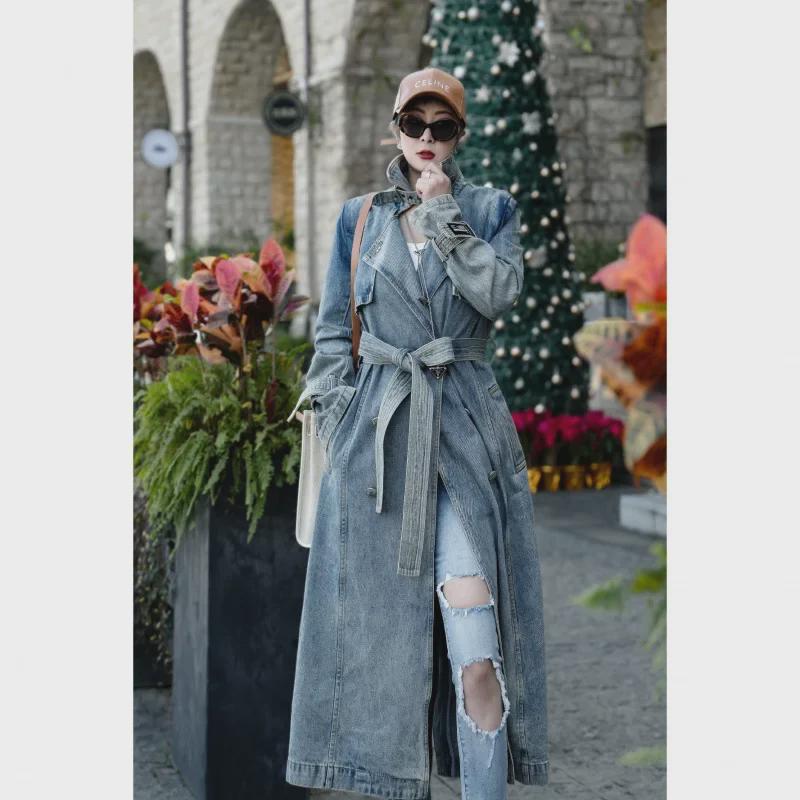 Mittellanger Denim-Windbreaker für Damen: Stilvoll & Ladylike für Frühjahr/Herbst 2024