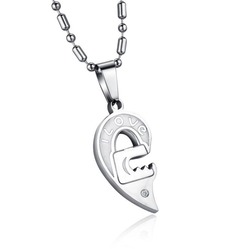 Couple Necklace Lock, a Pair of Heart-shaped Keys, Titanium Steel Necklace Pendant, Fashionable