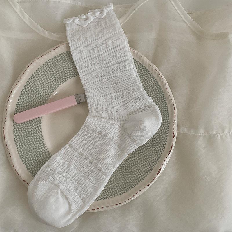 Women's Lace Mesh Mid-Calf Socks: Spring/Autumn, Cotton, Korean/Japanese Style, Ballet & Slouch Design.