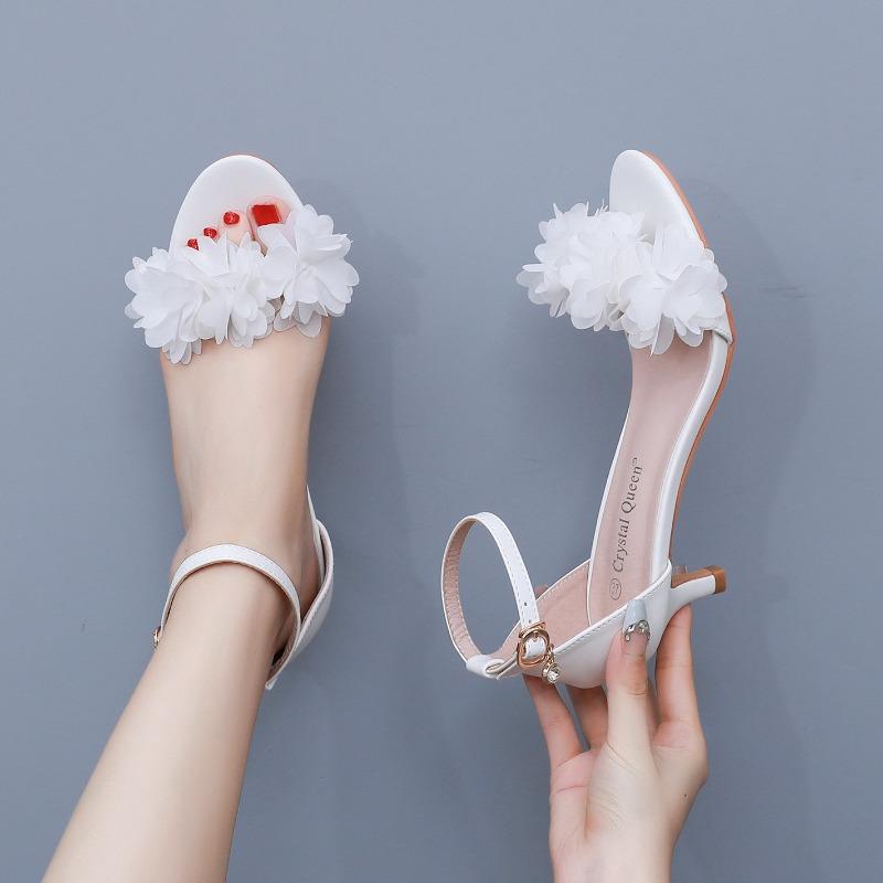Women Pump Sexy Wedding Prom Sandals Buckle Strap PU 5CM Thin Heel Lace Flower Bridal Wedding Shoes Light Mouth White Women Shoe