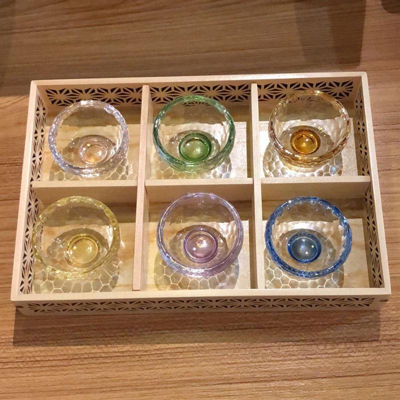 

6pcs/1set Japanese-style Colorful Small Glass Cups for Fruit Wine, Flower Tea and Sake, Hand-carved Cedar Wine Boxes 51-100ml