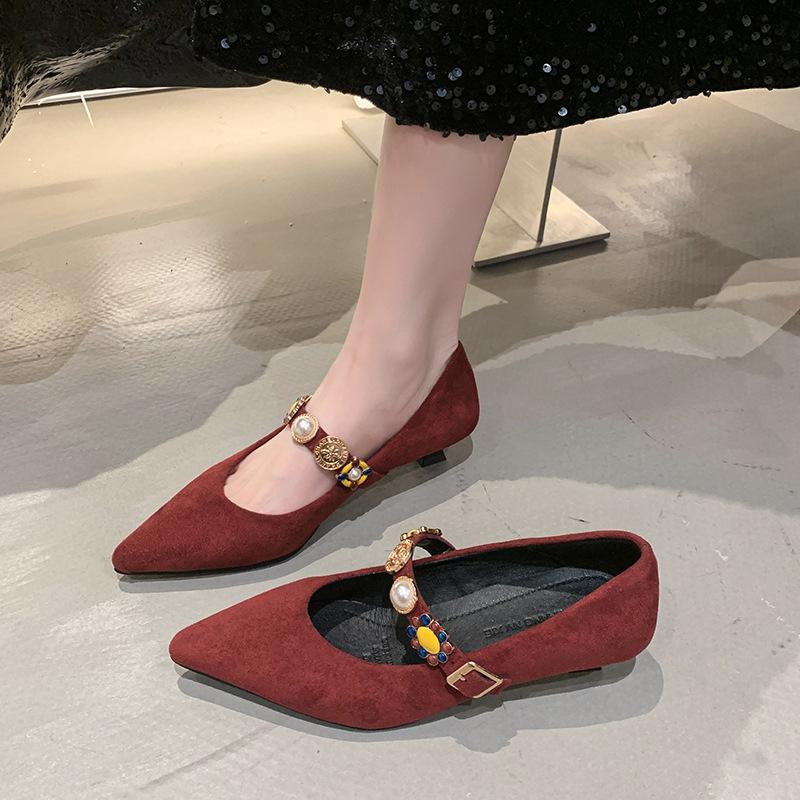 French Pointed Head Shallow Mouth Single Shoes Women's 2025 New Spring and Autumn Retro Suede Mary Jane Women's Shoes with Skirt High Heels