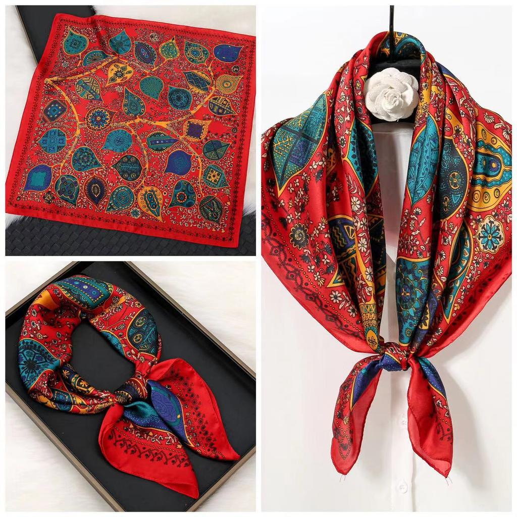 Eleganti Foulard di Seta da Donna Con Centinaia di Camicie, Assistenti di Volo, Decorazione Professionale, Protezione del Collo, Foulard, 70 Foulard Quadrati Piccoli.