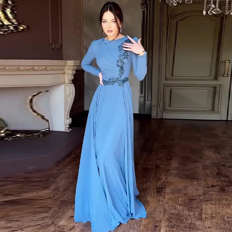 

2024 Осеннее женское однотонное платье с вышивкой и длинными рукавами XXXL небесно-голубой