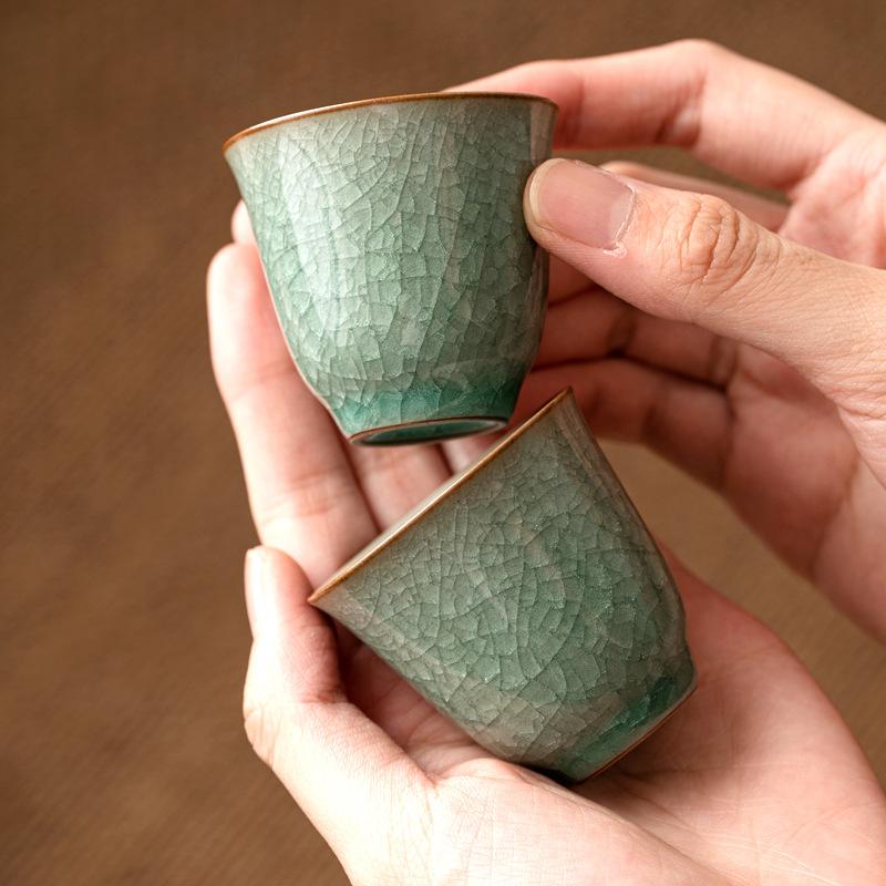 2Pcs Chinese Style Ice Flower Ceramic Tea Cup Kung Fu Tea Cups Celadon Coffee Teaware Home Mugs Drinkware