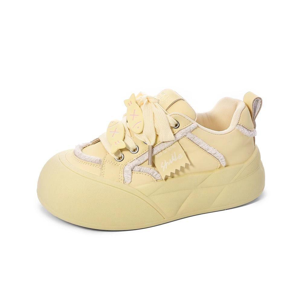 2025 Spring and Summer Campus Style Platform Bread Shoes Women's Versatile Little White Shoes High Value Niche Fashion Lightweight Sports Women