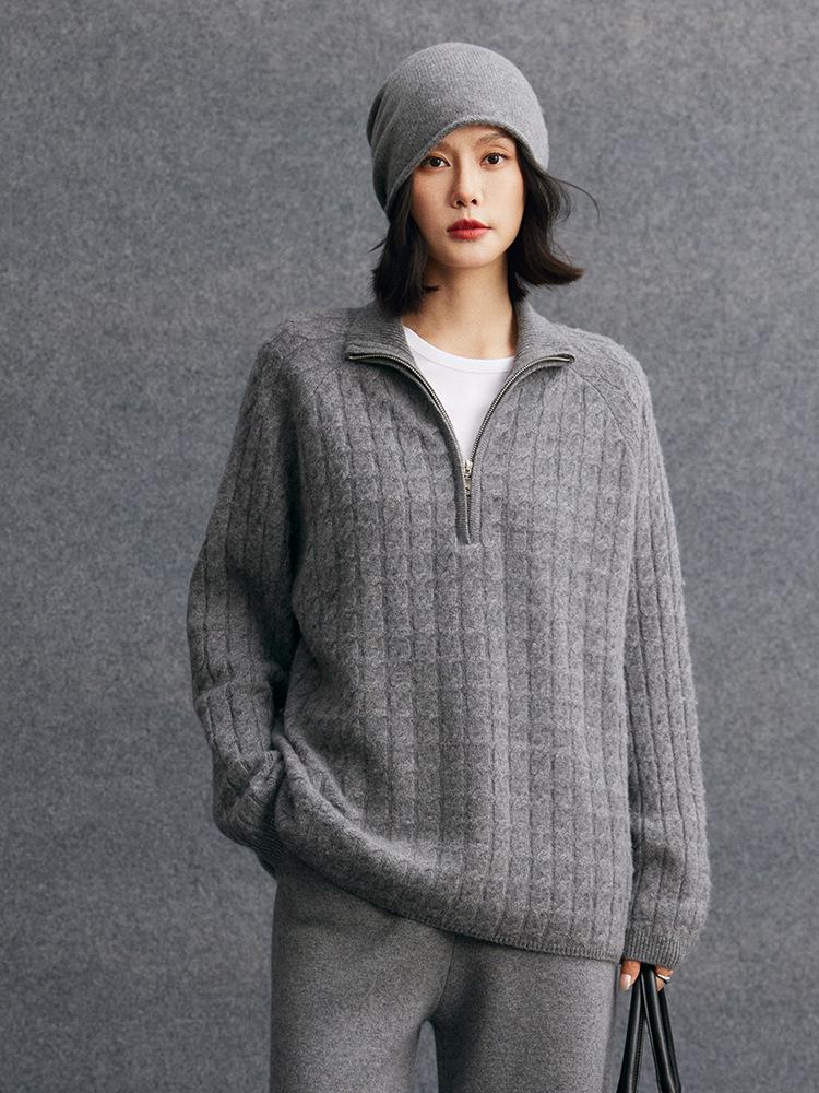 Soft Cashmere Women's Loose Half-Zip Pullover Knit Sweater - Autumn/Winter 2026 Collection