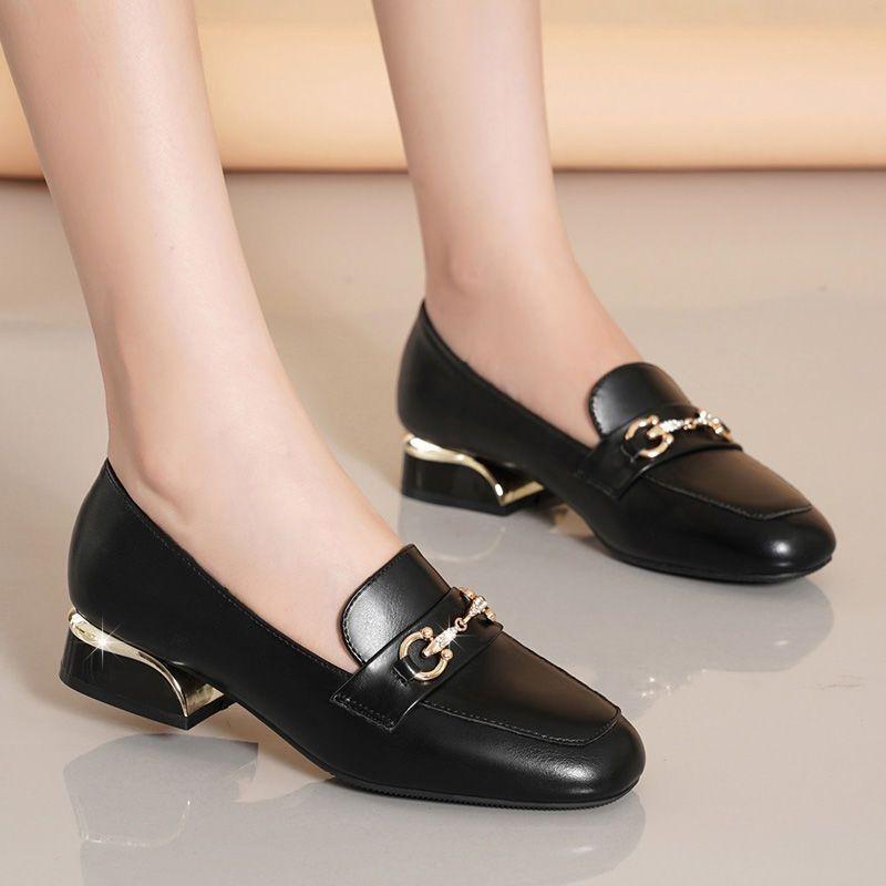 

Мокасини зі справжньої м’якої шкіри Жіноче жіноче шкіряне взуття з неглибоким ротом у британському стилі Універсальне нековзке робоче взуття з однією педаллю 39 чорний